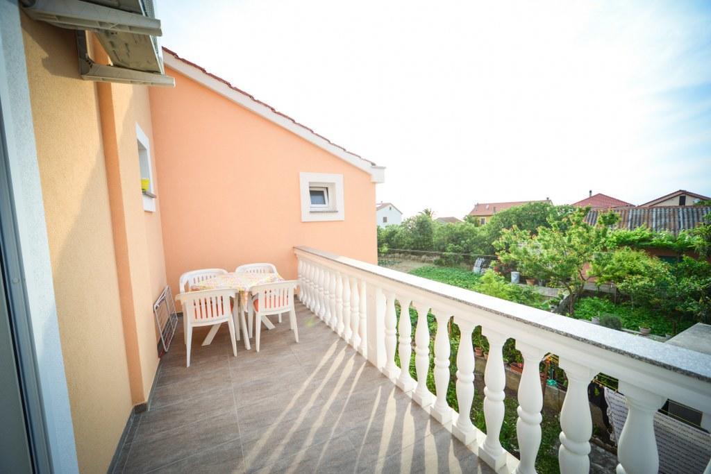 Apartments Valentina Petrčane Kültér fotó