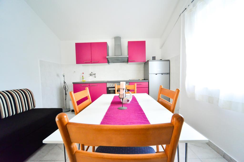 Apartments Valentina Petrčane Kültér fotó