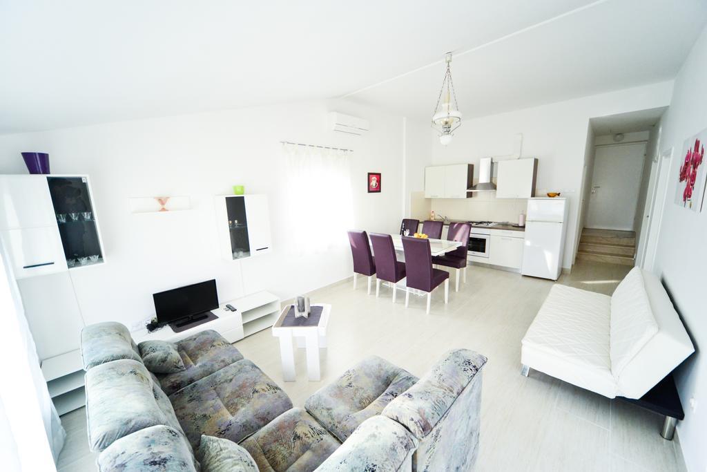Apartments Valentina Petrčane Kültér fotó